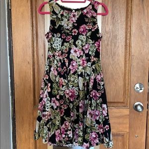 Vintage flowers dress sz6